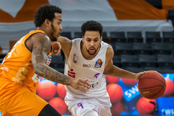 甚至皇帝的 甚至皇帝的